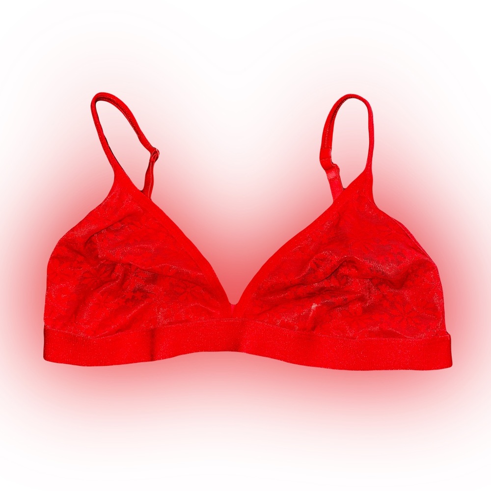 NWOT GAP-BODY RED FLORAL LACE BRALETTE // SIZE SMALL❤️
